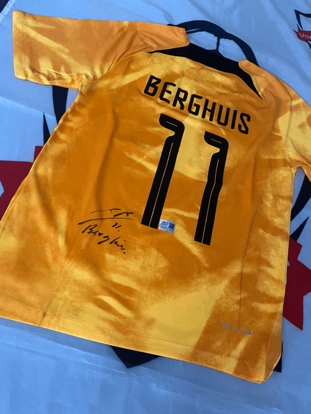 Gesigneerd Steven Berghuis Nederlands Elftal Shirt