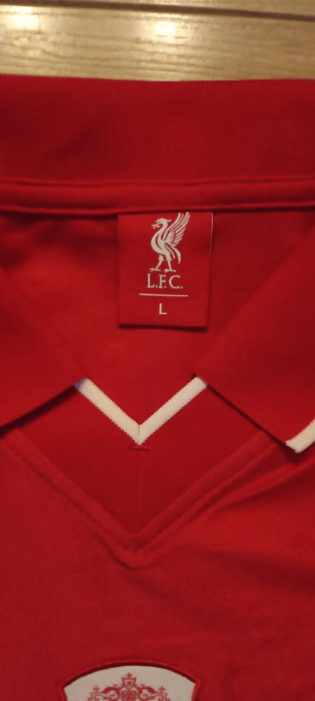 Jari Litmanen gesigneerd Liverpool shirt 