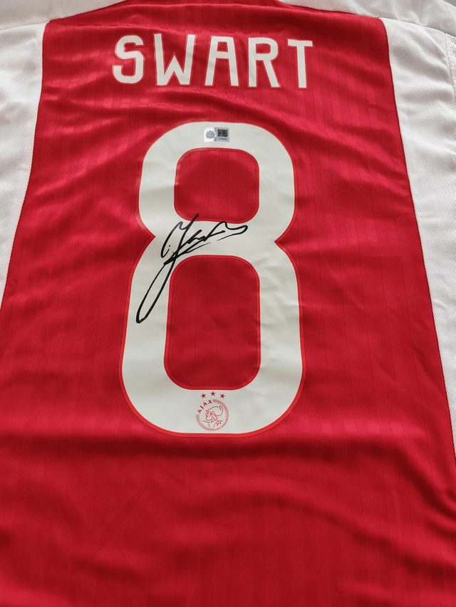 Gesigneerd Memorabilia door Sjaak Swart (Seizoen 23/24)