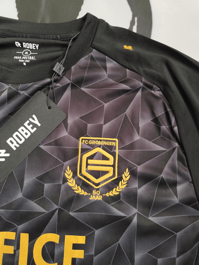 FC Groningen Robey Training Shirt 2021-22 