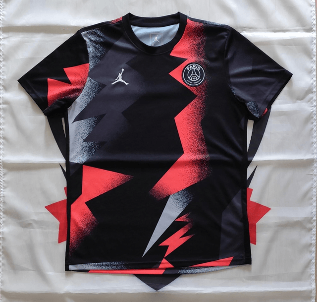 PSG Pre match shirt 19/20