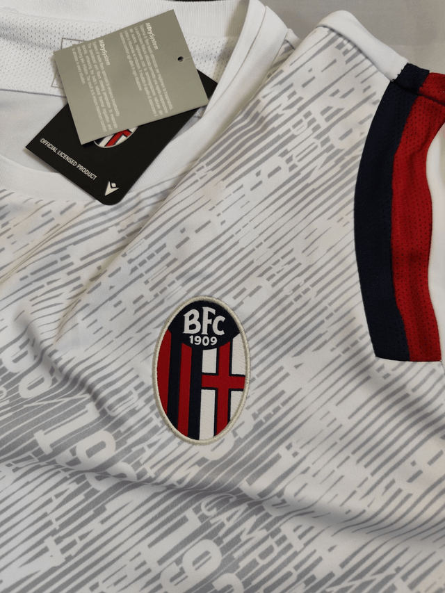 Bologna Macron Pre-Match Training Shirt 2020-21