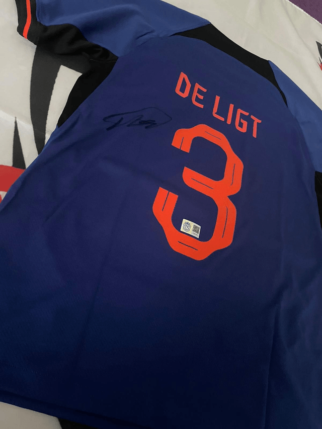 Gesigneerd Shirt van Matthijs de Ligt - Nederlands Elftal
