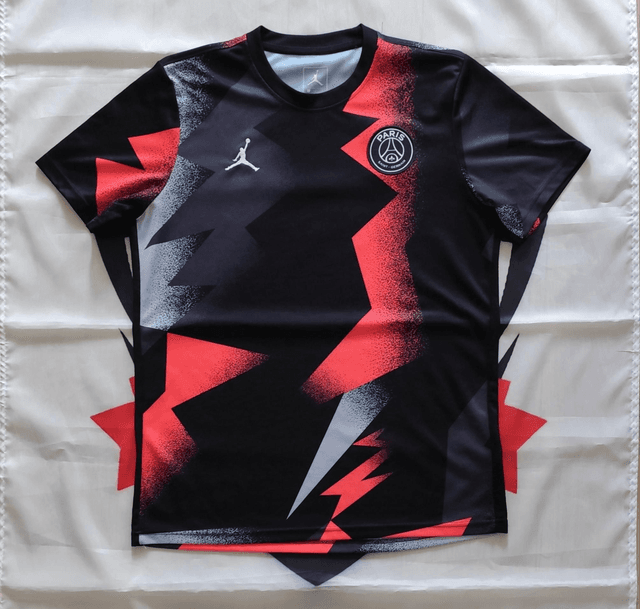PSG Pre match shirt 19/20