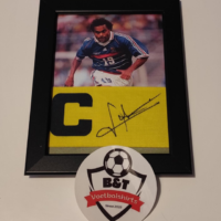 Gesigneerde aanvoerdersband Christian Karembeu