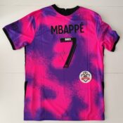 Gesigneerd Kylian Mbappé PSG 'Fourth' Shirt