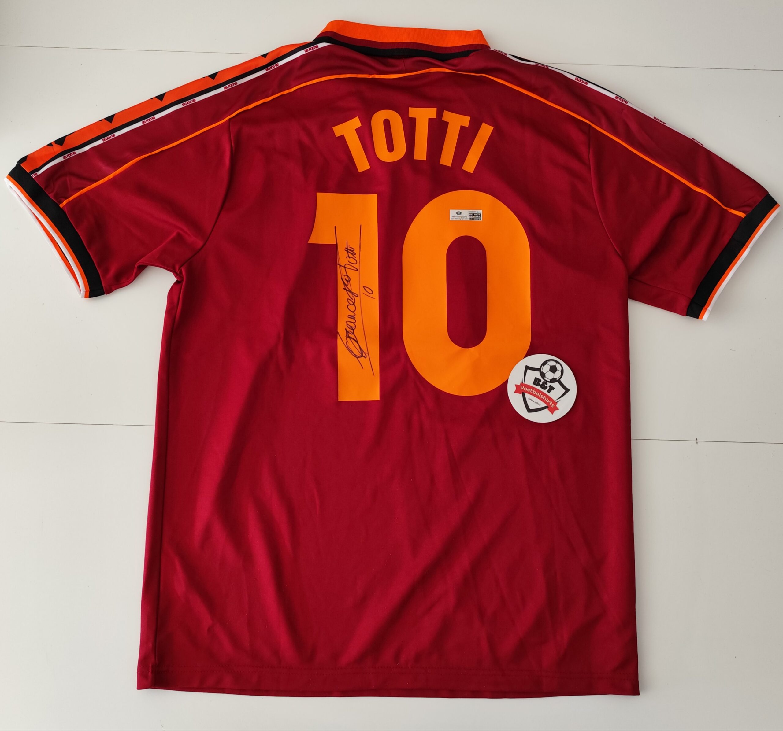 Gesigneerd Francesco Totti – AS Roma 'Retro' Shirt (Il Capitano)